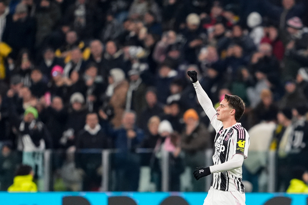 Juventus's Kenan Yildiz celebrates after scoring their side's first goal of the game during the Italian Serie A soccer match between Juventus and Cagliari in Torino, Italy, Saturday, Nov. 29, 2025. (Fabio Ferrari/LaPresse via AP)