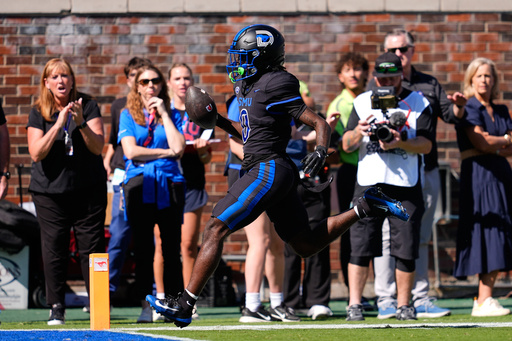 SMU running back Derrick McFall sprints to the end zone for a touchdown after catching a pass in the first half of an NCAA college football game against Stanford, Saturday, Oct. 11, 2025, in Dallas. (AP Photo/Tony Gutierrez) SMU running back Derrick McFall sprints to the end zone for a touchdown after catching a pass in the first half of an NCAA college football game against Stanford, Saturday, Oct. 11, 2025, in Dallas. (AP Photo/Tony Gutierrez)