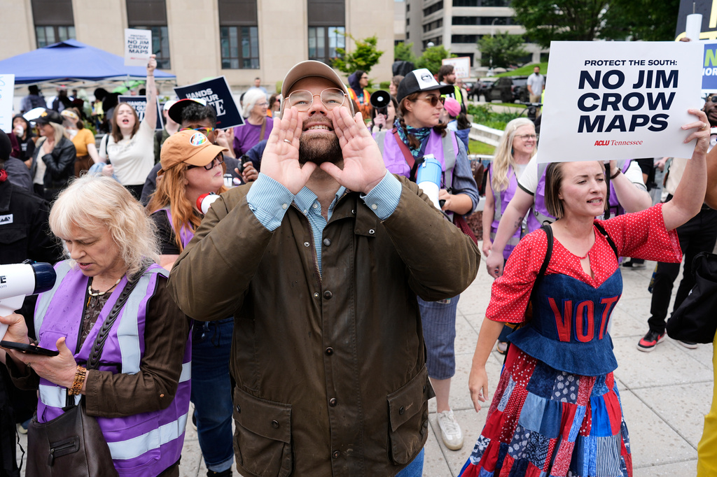 Charles Uffelman yells during a rally against the special session of the state legislature to redraw U.S. Congressional voting maps Tuesday, May 5, 2026, in Nashville, Tenn. (AP Photo/George Walker IV)