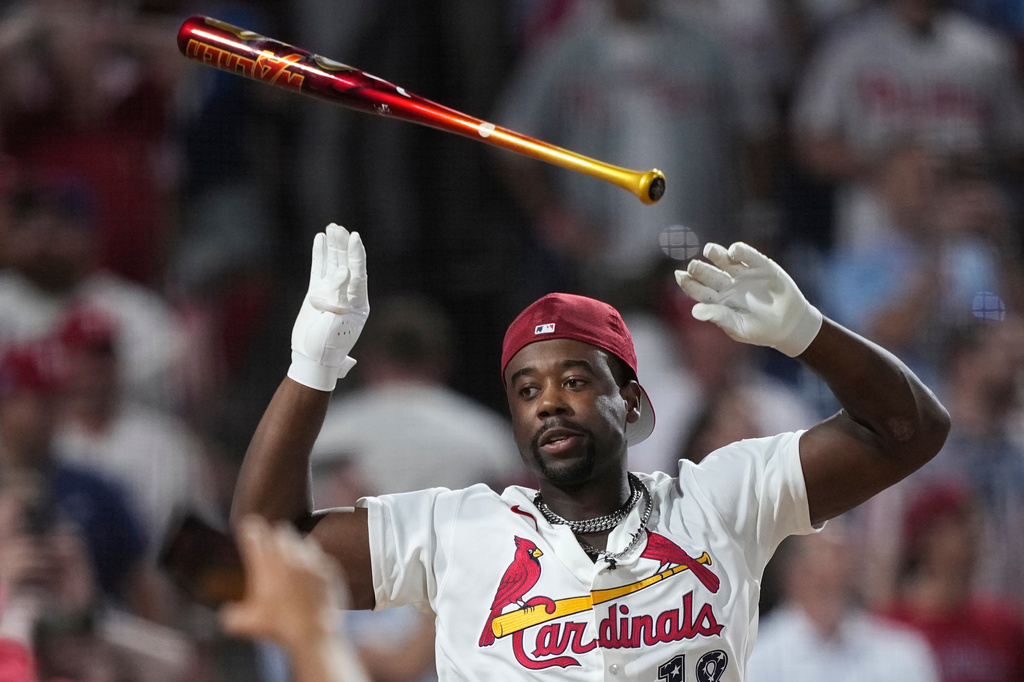 St. Louis Cardinals' Jordan Walker tosses the bat as he wins the MLB baseball All-Star Home Run Derby, Monday, July 13, 2026, in Philadelphia. (AP Photo/Matt Slocum)