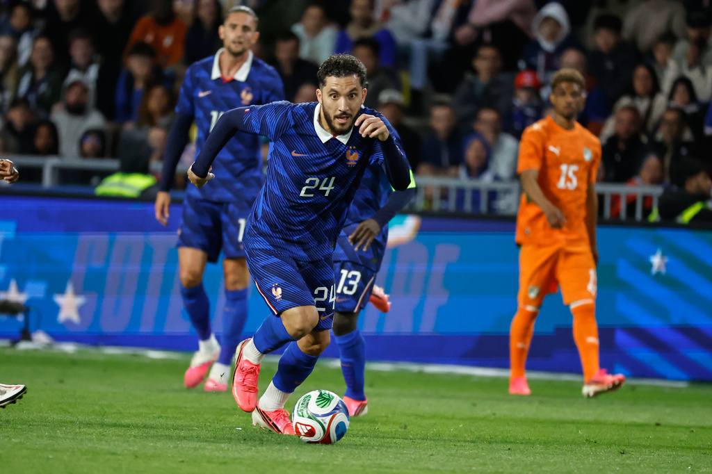 France's Rayan Cherki, centre, in action during the international friendly soccer match between France and Ivory Coast in Nantes, France, Thursday, June 4, 2026. (AP Photo/Jeremias Gonzalez)