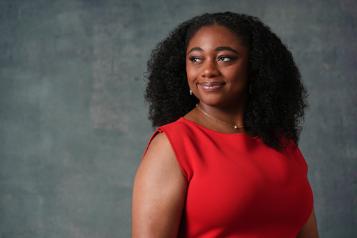 Samara Joy poses for a portrait in Los Angeles on Thursday, Sept. 25, 2025. (AP Photo/Marcio Jose Sanchez) Samara Joy poses for a portrait in Los Angeles on Thursday, Sept. 25, 2025. (AP Photo/Marcio Jose Sanchez)