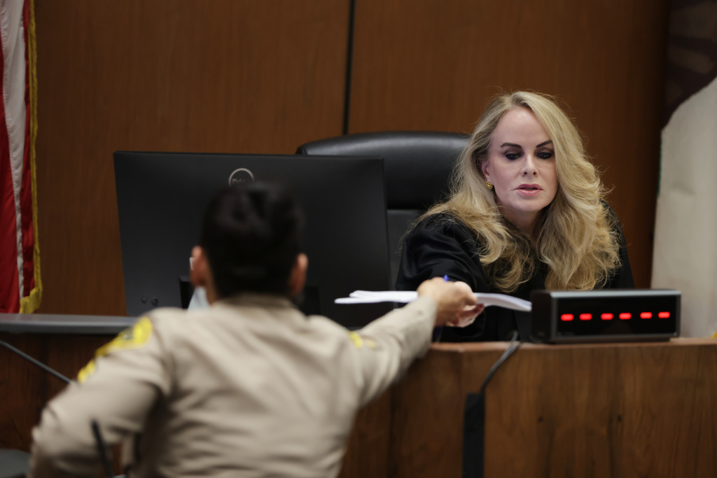 Judge Theresa McGonigle presides over the arraignment for Ivanna Lisette Ortiz, accused of firing shots at Rihanna's LA home, Tuesday, March 10, 2026, in Los Angeles. (AP Photo/Ethan Swope/Pool)