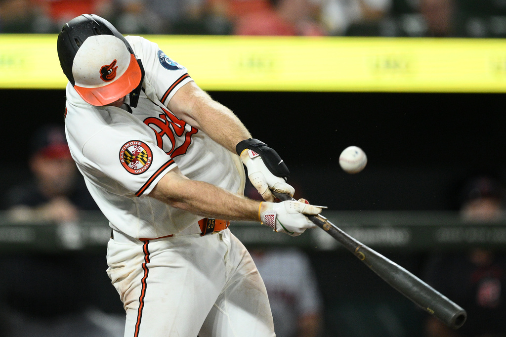 Baltimore Orioles' Pete Alonso cracks his bat on a foul ball during the eighth inning of a baseball game against the Cleveland Guardians, Wednesday, Sept. 9, 2026, in Baltimore. (AP Photo/Nick Wass)