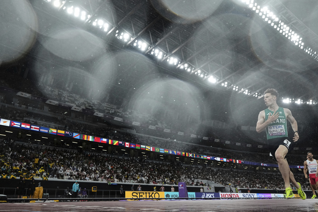 Ireland's Cian McPhillips wins a men's 800 meters semifinal at the World Athletics Championships in Tokyo, Thursday, Sept. 18, 2025. (AP Photo/David J. Phillip)