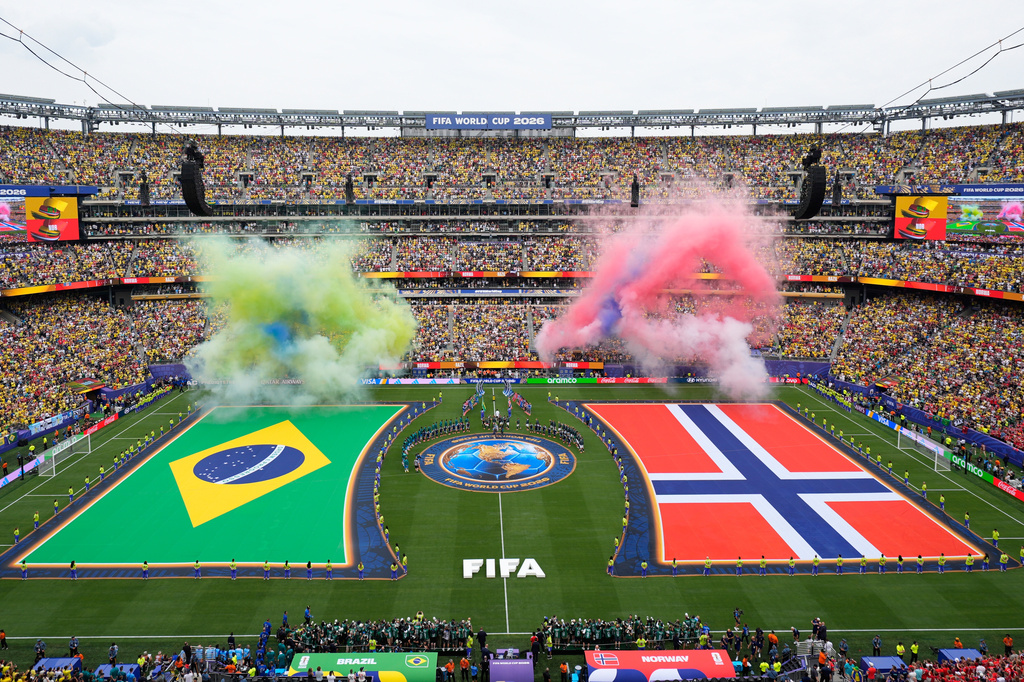 Brazilian and Norwegian flags are seen during teams presentation before the World Cup round of 16 soccer match between Brazil and Norway in East Rutherford, N.J., near New York, Sunday, July 5, 2026. (AP Photo/Yuki Iwamura)