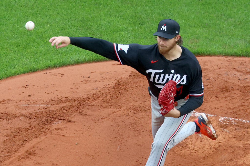 Minnesota Twins pitcher Bailey Ober throws during the sixth inning of a baseball game agains the Boston Red Sox, Sunday, May 24, 2026, in Boston. (AP Photo/Mark Stockwell)