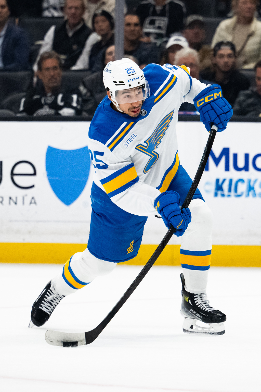 FILE - St. Louis Blues right wing Jordan Kyrou (25) shoots during an NHL hockey game against the Los Angeles Kings, Wednesday, April 1, 2026, in Los Angeles. (AP Photo/Kyusung Gong,File)