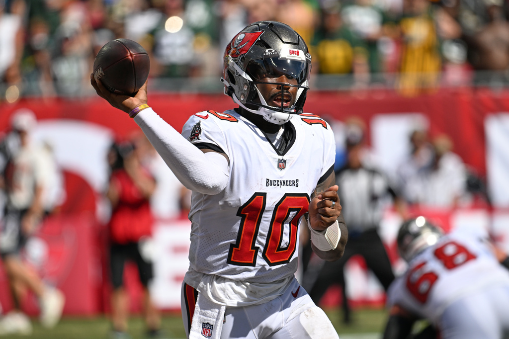 Tampa Bay Buccaneers quarterback Jalon Daniels (10) aims a pass during the second half of an NFL football game against the Green Bay Packers in Tampa, Fla., Sunday, Oct. 4, 2026. (AP Photo/Jason Behnken)