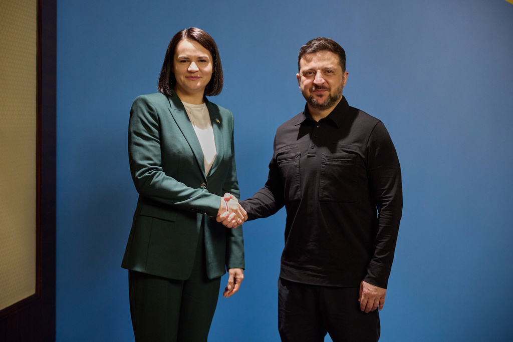 In this photo, provided by the Ukrainian Presidential Press Office, Ukrainian President Volodymyr Zelenskyy, right, shakes hands with Belarusian opposition politician Sviatlana Tsikhanouskaya in Kyiv, Ukraine, Tuesday, May 26, 2026. (Ukrainian Presidential Press Office via AP)