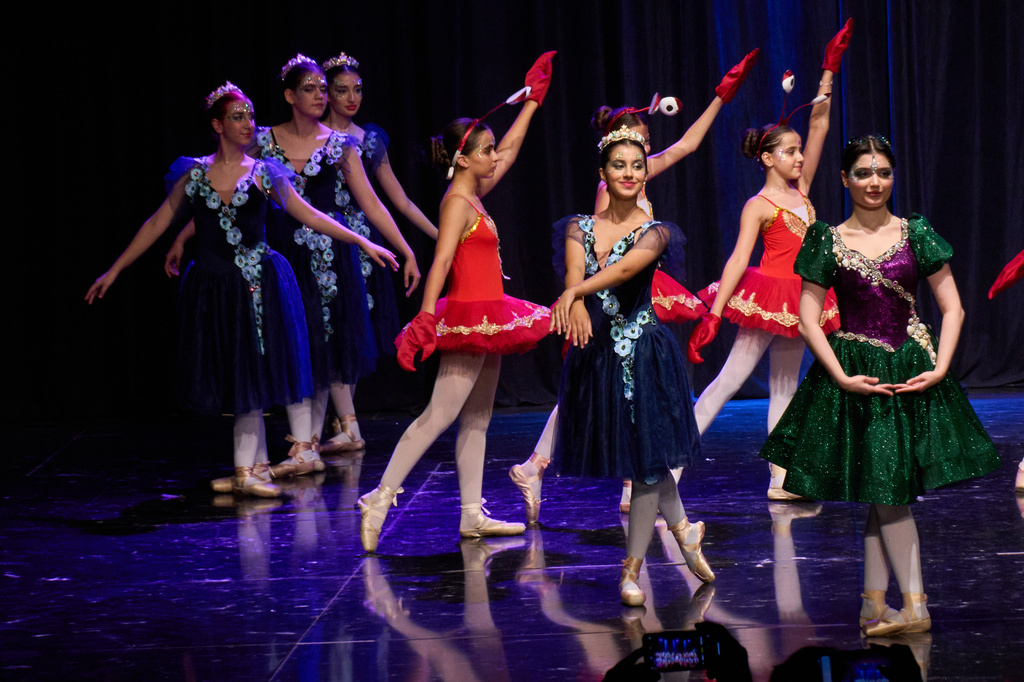 Dancers from Baghdad Ballet Academy perform in a production titled "Mermaid" at Al-Sinbad Theater in Baghdad, Iraq, Friday, Sept. 25, 2026. (AP Photo/Hadi Mizban)