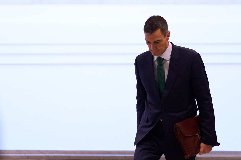 Spanish Prime Minister Pedro Sanchez arrives to appear before a Senate commission in Madrid, Spain, Thursday, Oct. 30, 2025. (AP Photo/Manu Fernandez)