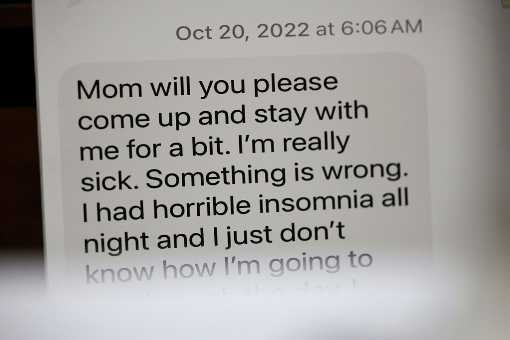 A text message Lindsay Clancy sent her mom is presented during closing arguments in her murder trial at Plymouth Superior Court in Plymouth, Mass., Thursday, Aug. 27, 2026. (Greg Derr/The Patriot Ledger via AP, Pool)