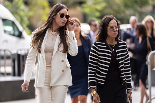 Charlie Javice, left, arrives at Manhattan federal court, Monday, Sept. 29, 2025, in New York. (AP Photo/Yuki Iwamura) Charlie Javice, left, arrives at Manhattan federal court, Monday, Sept. 29, 2025, in New York. (AP Photo/Yuki Iwamura)