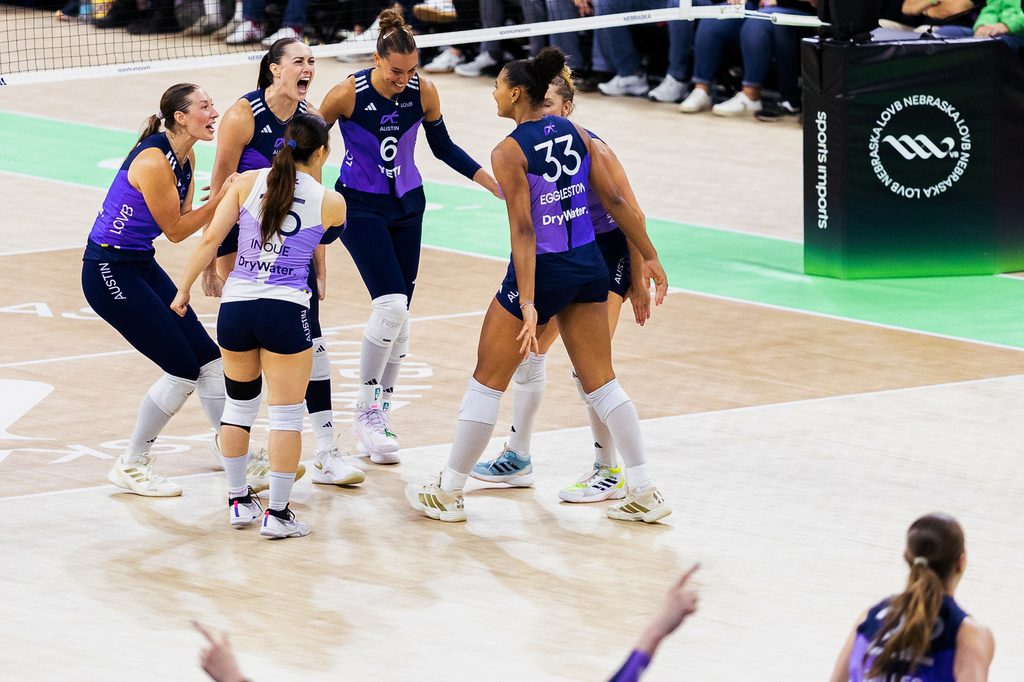 In this image provided by League One Volleyball, LOVB Austin players celebrate a point during a match against LOVB Nebraska, April 4, 2026, in Omaha, Neb. (League One Volleyball via AP)