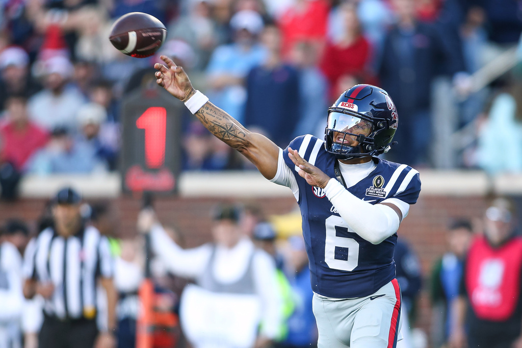 Mississippi quarterback Trinidad Chambliss passes the ball against Tulane during the first round of the NCAA College Football Playoff, Saturday, Dec. 20, 2025, in Oxford, Miss. (AP Photo/James Pugh)