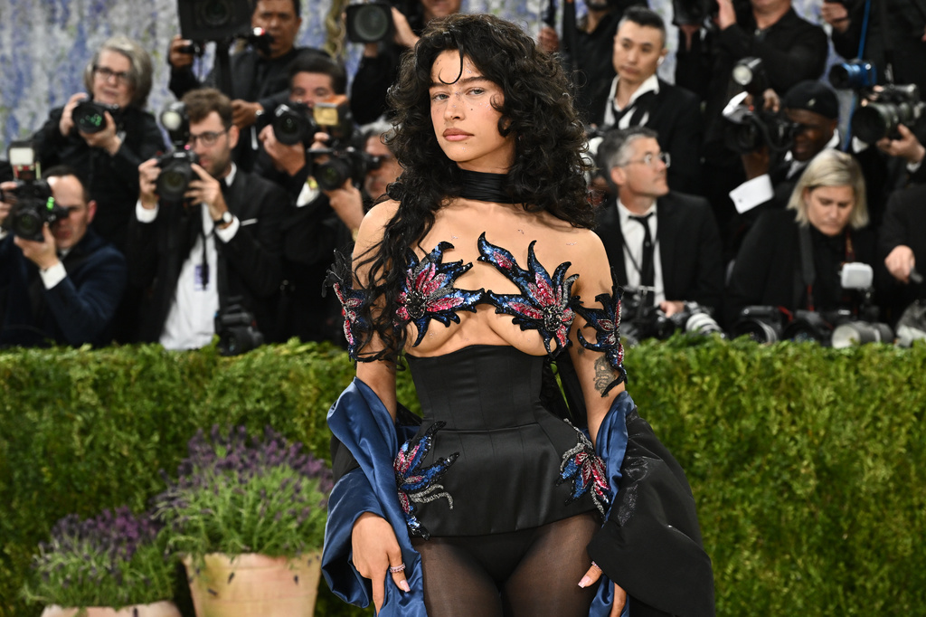 Odessa A'zion arrives at The Metropolitan Museum of Art's Costume Institute benefit gala celebrating the opening of the "Costume Art" exhibition on Monday, May 4, 2026, in New York. (Photo by Evan Agostini/Invision/AP)