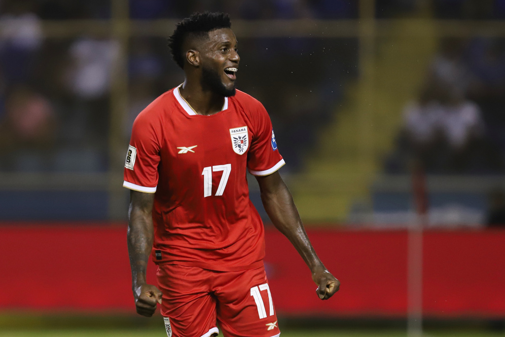 Panama's Jose Fajardo celebrates scoring his side's opening goal against El Salvador during a World Cup 2026 qualifying soccer match at Cuscatlan stadium in San Salvador, El Salvador, Friday, Oct. 10, 2025. (AP Photo/Salvador Melendez)