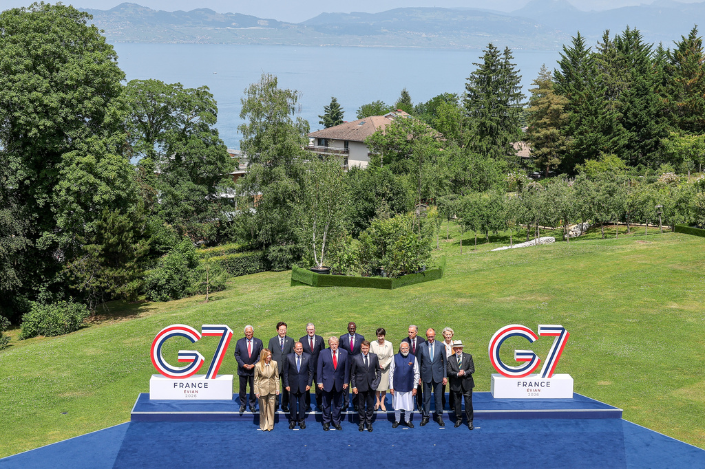 From left, European Council President Antonio Costa, Italian Prime Minister Giorgia Meloni, South Korea's President Lee Jae Myung, Egyptian President Abdel-Fattah el Sissi, British Prime Minister Keir Starmer, U.S. President Donald Trump, Kenya's President William Ruto, French President Emmanuel Macron Japan's Prime Minister Sanae Takaichi, India's Prime Minister Narenda Modi, Canadian Prime Minister Mark Carney, German Chancellor Friedrich Merz, European Commission President Ursula von der Leyen and Brazil's President Luiz Inacio Lula da Silva pose during a group photo of G7 leaders and invited nations during the G7 summit in Evian-les-Bains, France, Tuesday, June 16, 2026. (Dominique Jacovides, Pool Photo via AP)
