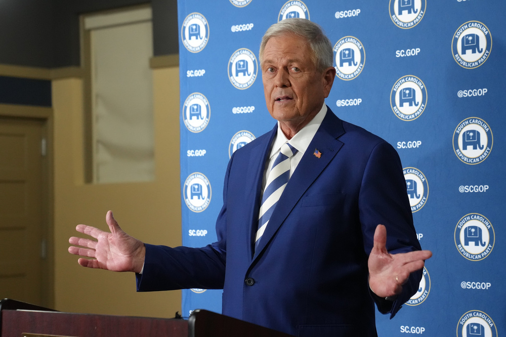 U.S. Rep. Ralph Norman, R-S.C., speaks with reporters after special GOP Senate runoff debate with U.S. Sen. Darline Graham, R-S.C., to replace the late Sen. Lindsey Graham, R-S.C., on Tuesday, Aug. 18, 2026, in Newberry, S.C. (AP Photo/Meg Kinnard)