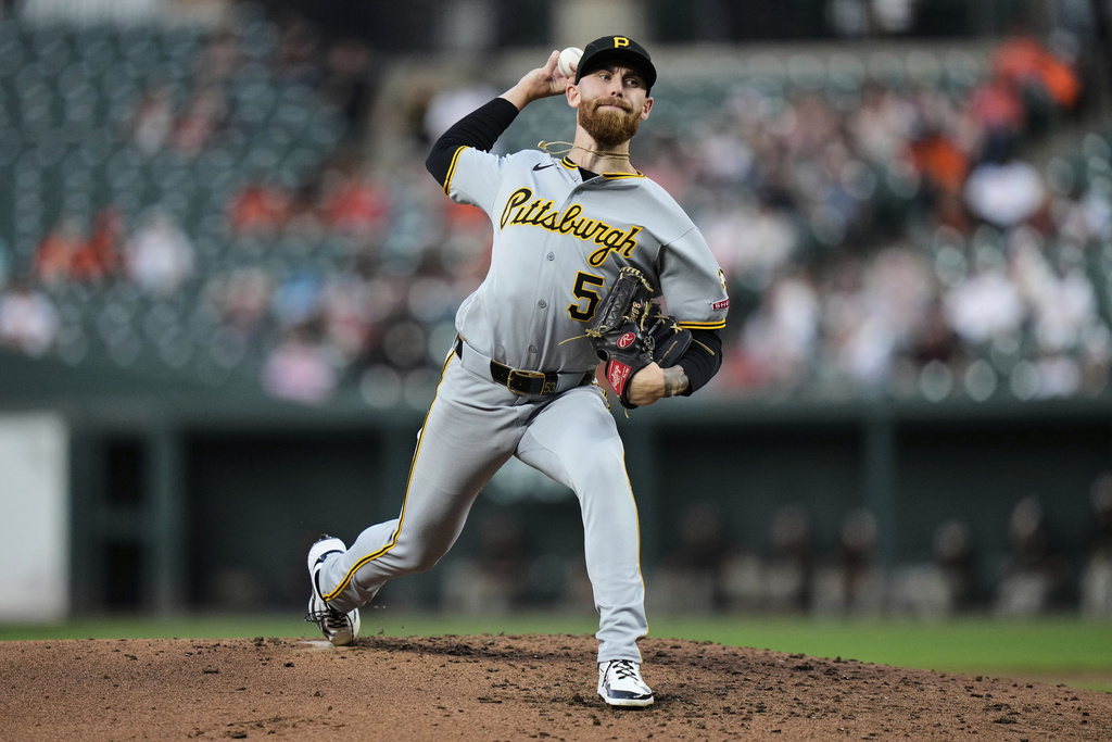 Pittsburgh Pirates starting pitcher Mike Burrows delivers during the second inning of a baseball game against the Baltimore Orioles, Tuesday, Sept. 9, 2025, in Baltimore. (AP Photo/Stephanie Scarbrough)