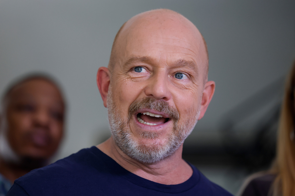 California Republican gubernatorial candidate Steve Hilton speaks during a news conference to launch his "Save With Steve" campaign on Monday, Sept. 28, 2026, in Los Angeles, Calif. (AP Photo/Caroline Brehman)