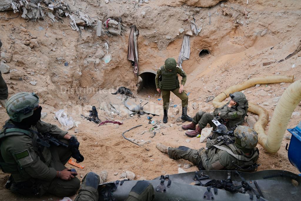 Israeli army takes journalists into a tunnel in a Gaza city it seized ...