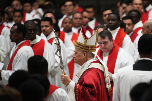Pope Leo XIV arrives to celebrate a Mass for the opening of the academic year of the Pontifical University and for the Jubilee of the Educational World in St. Peter's Basilica at the Vatican, Monday, Oct. 27, 2025.(AP Photo/Alessandra Tarantino) Pope Leo XIV arrives to celebrate a Mass for the opening of the academic year of the Pontifical University and for the Jubilee of the Educational World in St. Peter's Basilica at the Vatican, Monday, Oct. 27, 2025.(AP Photo/Alessandra Tarantino)