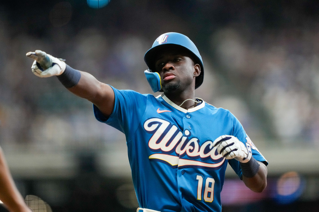 Milwaukee Brewers' Luis Lara reacts to hitting a single to right field during the seventh inning of a baseball game against the Miami Marlins Friday, July 17, 2026, in Milwaukee. (AP Photo/Kayla Wolf)