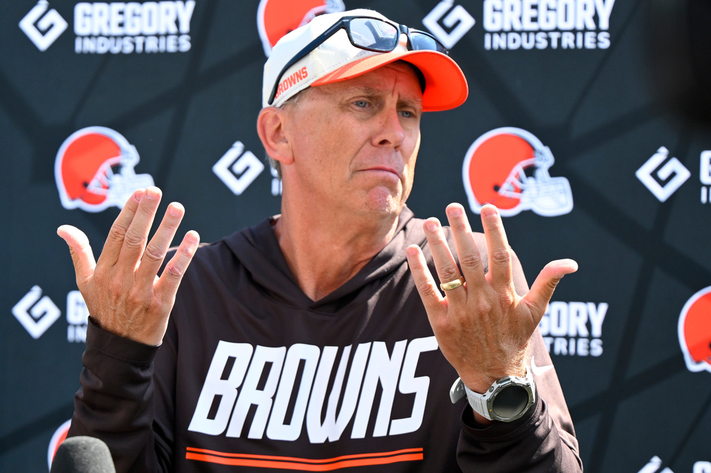 Cleveland Browns head coach Todd Monken speaks to reporters after a joint NFL football practice with the Buffalo Bills in Berea, Ohio, Thursday, Aug. 20, 2026. (AP Photo/David Richard)