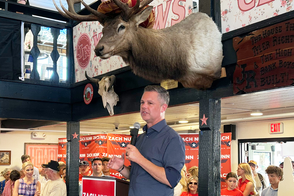 U.S. Rep. Zach Nunn, R-Iowa, speaks at a campaign event Monday, Aug. 17, 2026, at the Iowa State Fair in Des Moines, Iowa. (AP Photo/Hannah Fingerhut)