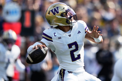 Washington quarterback Demond Williams Jr. throws during the first half of an NCAA college football game against Michigan, Saturday, Oct. 18, 2025, in Ann Arbor, Mich. (AP Photo/Ryan Sun) Washington quarterback Demond Williams Jr. throws during the first half of an NCAA college football game against Michigan, Saturday, Oct. 18, 2025, in Ann Arbor, Mich. (AP Photo/Ryan Sun)