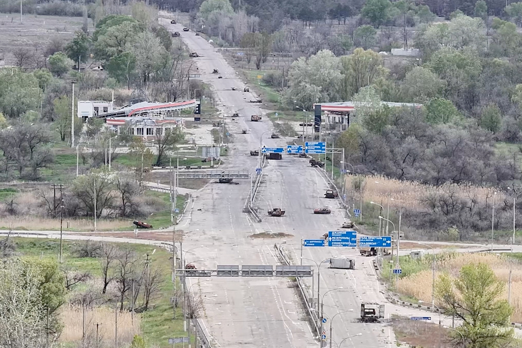 In this undated image from video provided by the Ukrainian 34th Separate Marine Brigade "Borysfen" on Sept. 30, 2026, destroyed cars are seen on a highway from the Russian-occupied city of Oleshky in the Kherson region of Ukraine. (Ukrainian 34th Separate Marine Brigade "Borysfen" via AP)