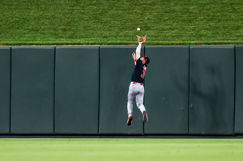 Nationals score 4 runs in 11th in an 8-5 victory over the Cardinals