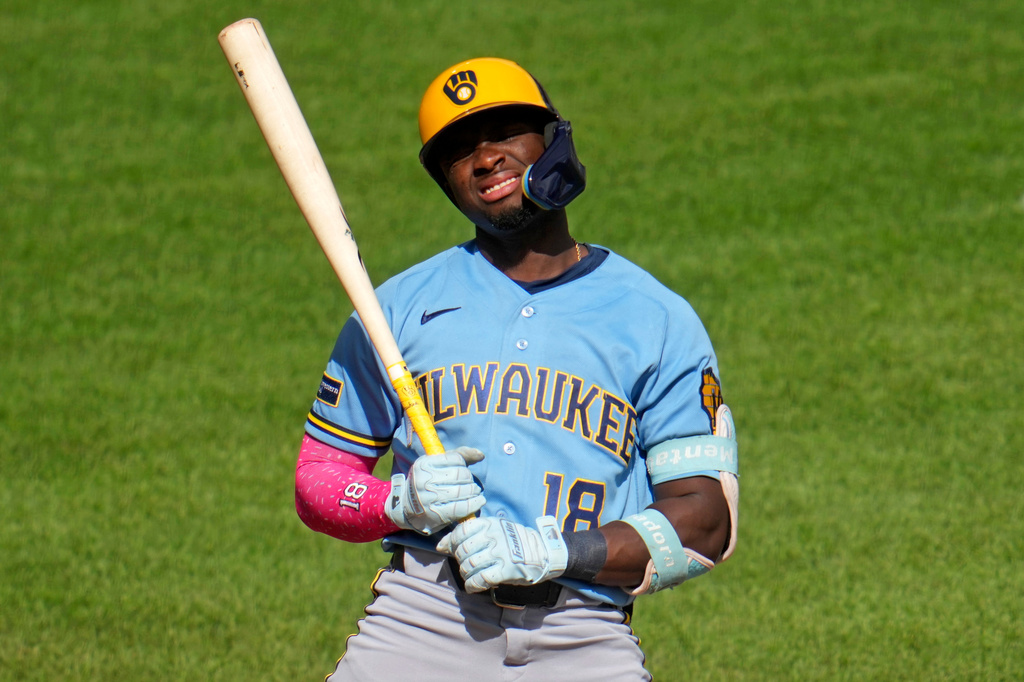 Milwaukee Brewers' Luis Lara reacts after striking out against Pittsburgh Pirates pitcher Mason Montgomery to end the top of the eighth inning of a baseball game in Pittsburgh, Thursday, Sept. 17, 2026. (AP Photo/Gene J. Puskar)