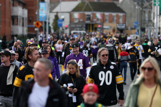 Fans arrive before the start of the NFL football game between Minnesota Vikings and Pittsburgh Steelers at Croke Park stadium in Dublin, Sunday, Sept. 28, 2025.(AP Photo/Ian Walton) Fans arrive before the start of the NFL football game between Minnesota Vikings and Pittsburgh Steelers at Croke Park stadium in Dublin, Sunday, Sept. 28, 2025.(AP Photo/Ian Walton)