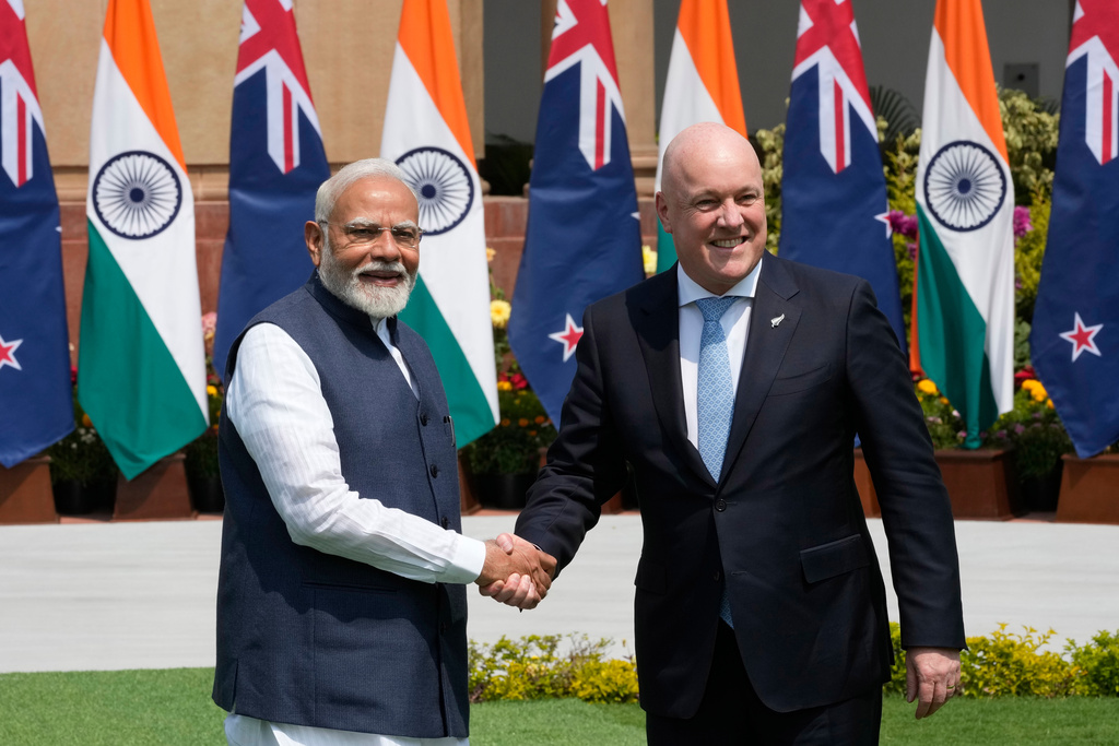 FILE - Indian Prime Minister Narendra Modi, left, greets visiting New Zealand Prime Minister Christopher Luxon before their meeting in New Delhi, India, Monday, March 17, 2025. (AP Photo/Manish Swarup, File)