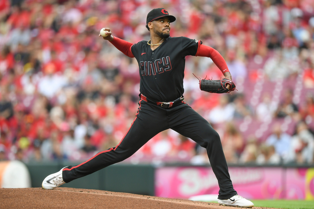 Cincinnati Reds' Hunter Greene pitches during the first inning of a baseball game against the Pittsburgh Pirates, Friday, July 31, 2026, in Cincinnati. (AP Photo/Tanner Pearson)