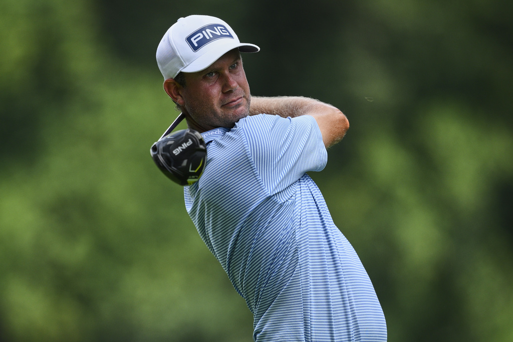 Harris English hits from the seventh tee during the first round of the BMW Championship golf tournament Thursday, Aug. 14, 2025, in Owings Mills, Md. (AP Photo/Nick Wass)