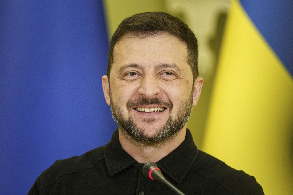 Ukraine's President Volodymyr Zelenskyy speaks during a joint press conference with European Parliament President Roberta Metsola in Kyiv, Ukraine, Wednesday, Sept. 17, 2025. (AP Photo/Evgeniy Maloletka)