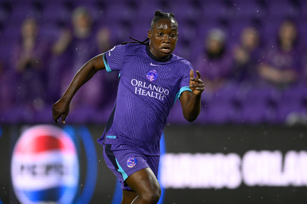 FILE - Orlando Pride forward Barbra Banda (11) controls the ball during an NWSL soccer match against Seattle Reign FC, Sunday, March 15, 2026 in Orlando, Fla. (AP Photo/Phelan M. Ebenhack,File)