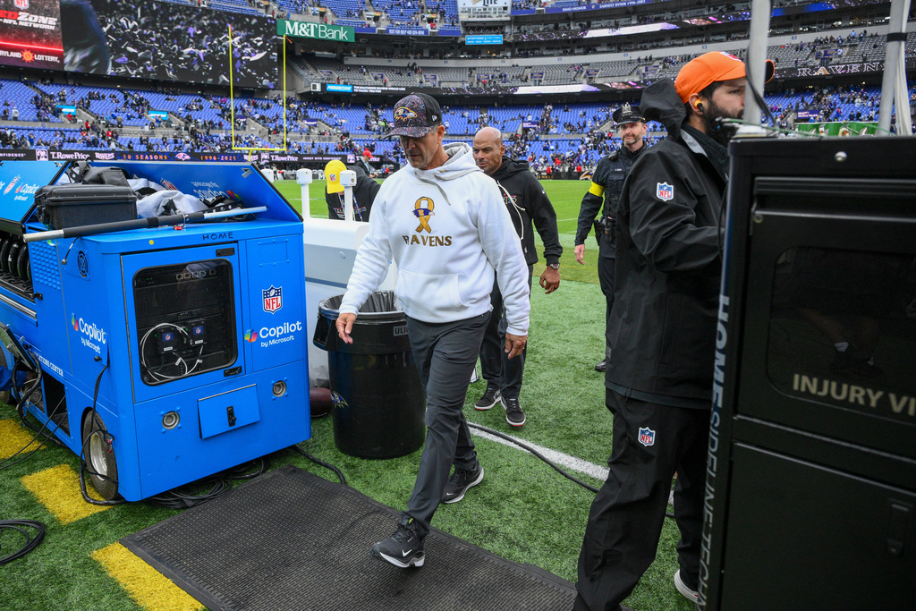 Baltimore Ravens head coach John Harbaugh leaves the field following an NFL football game against the Los Angeles Rams Sunday, Oct. 12, 2025, in Baltimore. (AP Photo/Nick Wass)