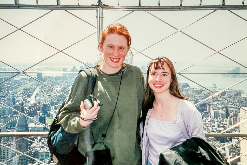This photo provided by J.M. Hirsch shows longtime pen pals Molly Nunns, left, and AP reporter Holly Ramer visit the Empire State Building in New York, during their first meeting in May 2000. (J.M. Hirsch via AP)