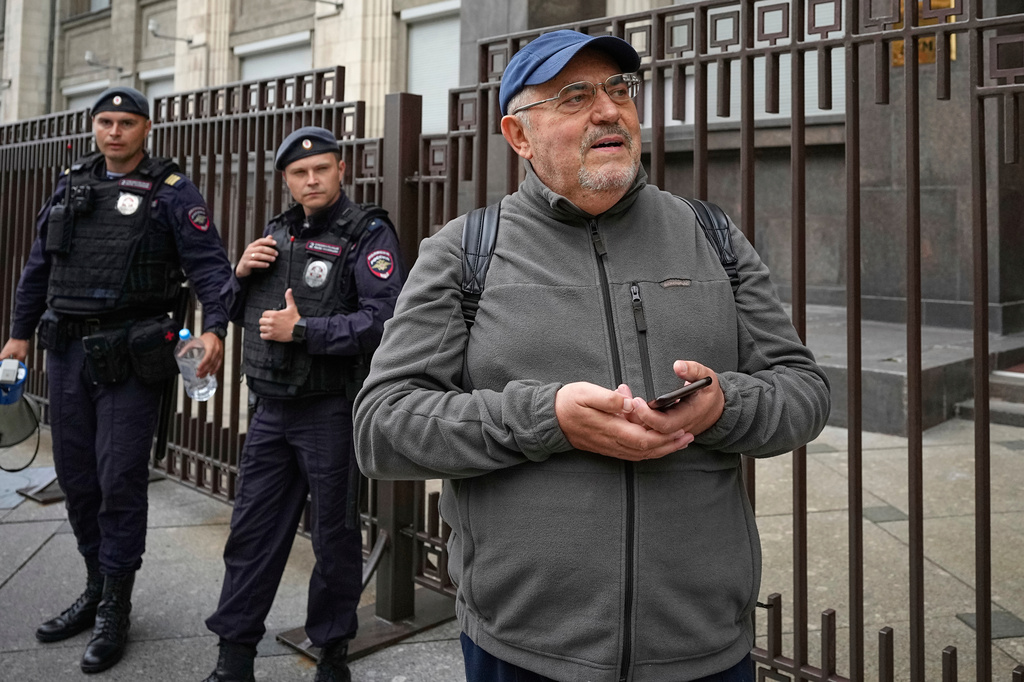 FILE - Russian Politician Boris Nadezhdin stands in front of The State Duma, the lower house of the Russian Parliament prior a session in Moscow, Tuesday, July 22, 2025. (AP Photo/Alexander Zemlianichenko, File)
