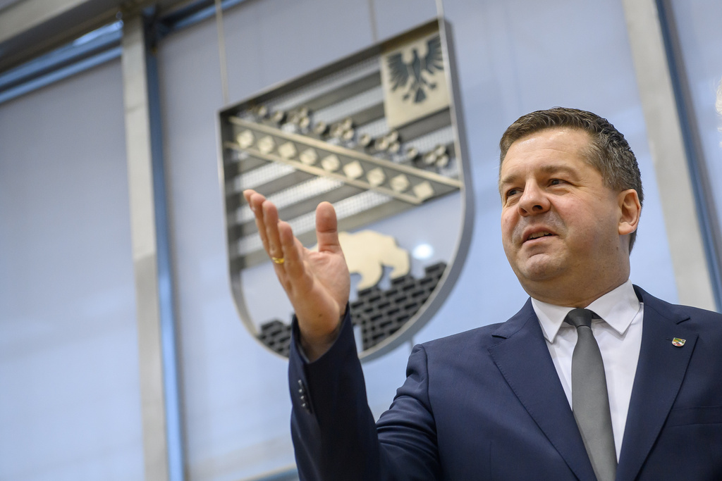 Sven Schulze, Minister for Economic Affairs, Tourism, Agriculture and Forestry of Saxony-Anhalt as well as CDU state chairman and top candidate for the 2026 state election, comes to the Saxony-Anhalt state parliament, Wednesday, Jan.28, 2026. (Klaus-Dietmar Gabbert/dpa via AP)