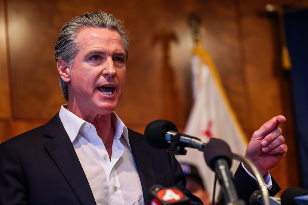 California Gov. Gavin Newsom speaks during a campaign event in support of Proposition 50 in San Francisco, Monday, Nov. 3, 2025. (Gabrielle Lurie/San Francisco Chronicle via AP)