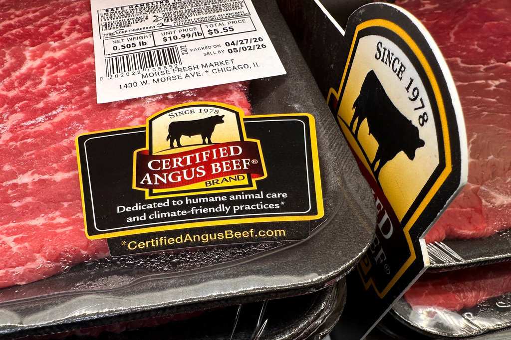 Beef is displayed for sale at a grocery store Wednesday, April 29, 2026, in Chicago. (AP Photo/Erin Hooley)