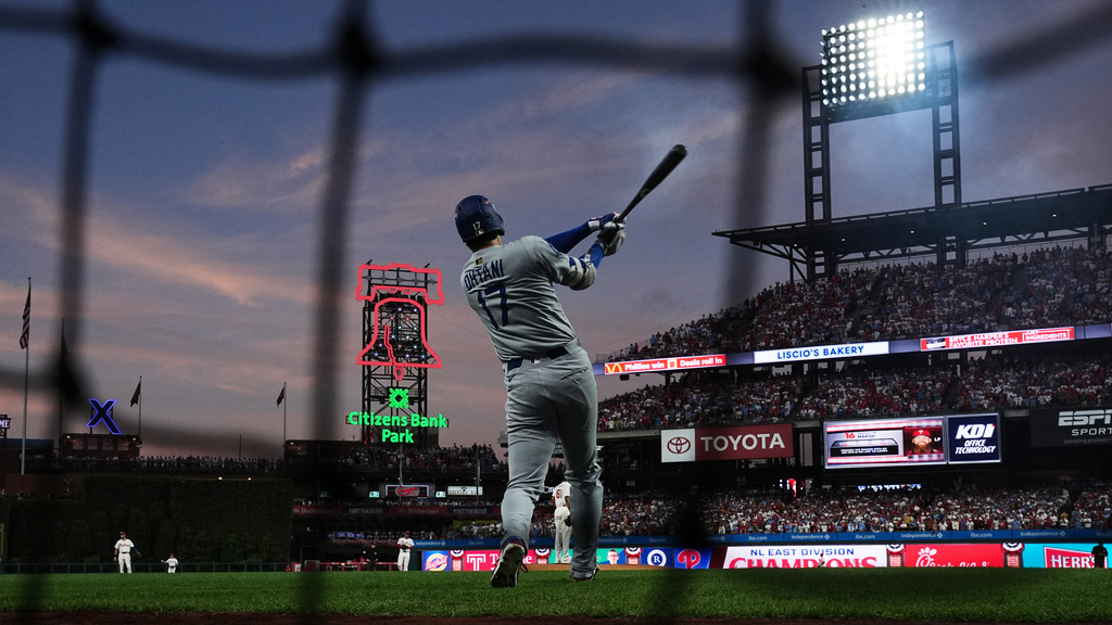 Los Angeles Dodgers' Shohei Ohtani prepares to bat ahead of Game 1 of baseball's National League Division Series against the Philadelphia Phillies, Saturday, Oct. 4, 2025, in Philadelphia. (AP Photo/Matt Rourke)
