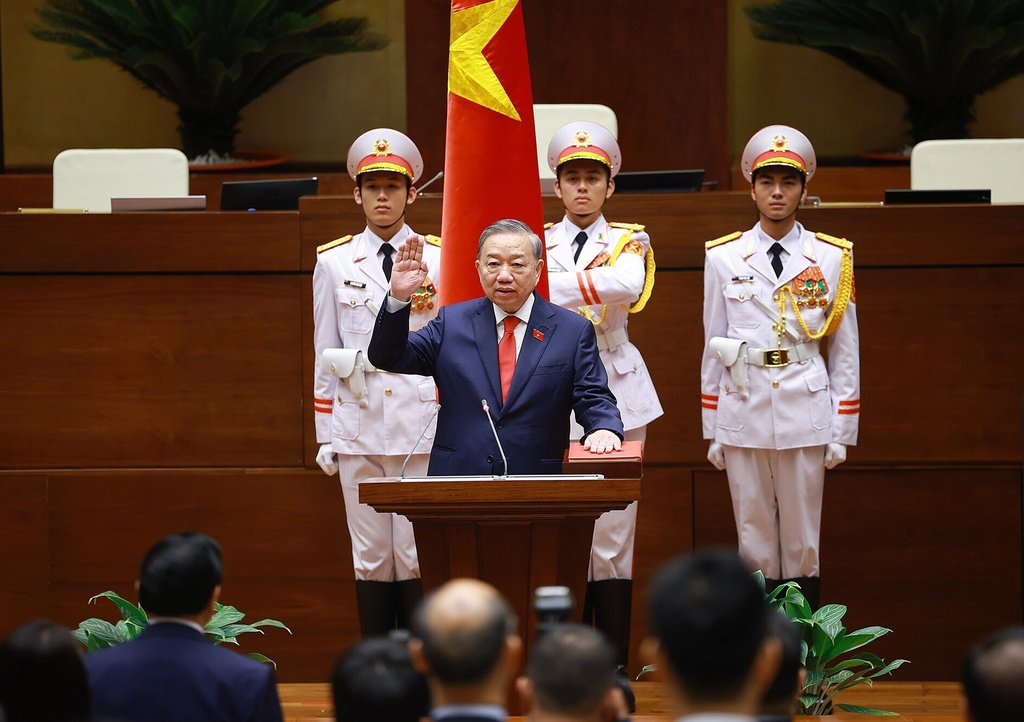 Vietnam's top leader To Lam swears in as the country's president in Hanoi, Vietnam Tuesday, April 7, 2026. (Duong Van Giang/VNA via AP)