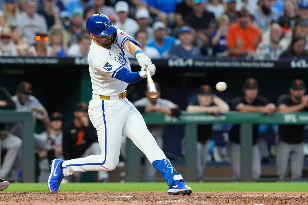 Kansas City Royals' Nick Loftin hits an RBI single during the sixth inning of a baseball game against the San Francisco Giants Tuesday, July 21, 2026, in Kansas City, Mo. (AP Photo/Charlie Riedel)